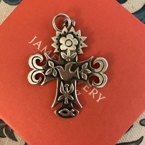 XL Primavera Cross Pendant by James Avery